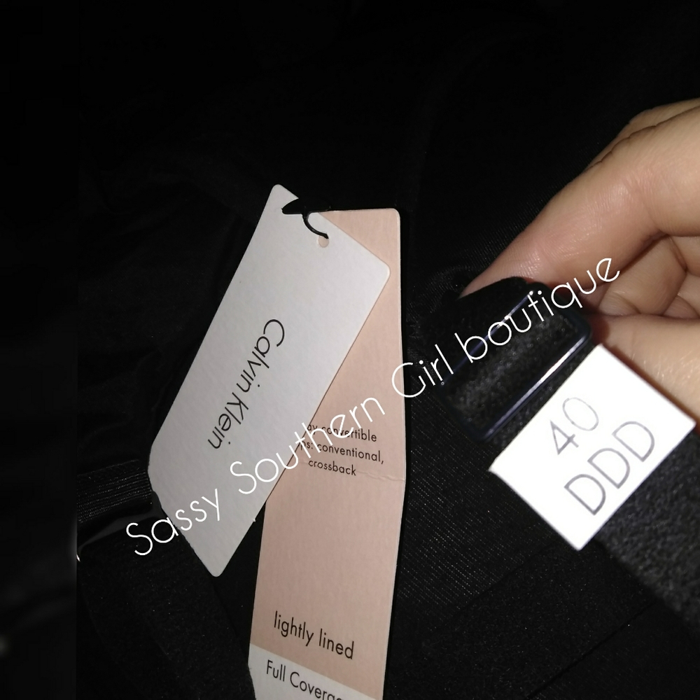 🆕⭐ Calvin Klein black 2 way bra - Picture 4 of 6